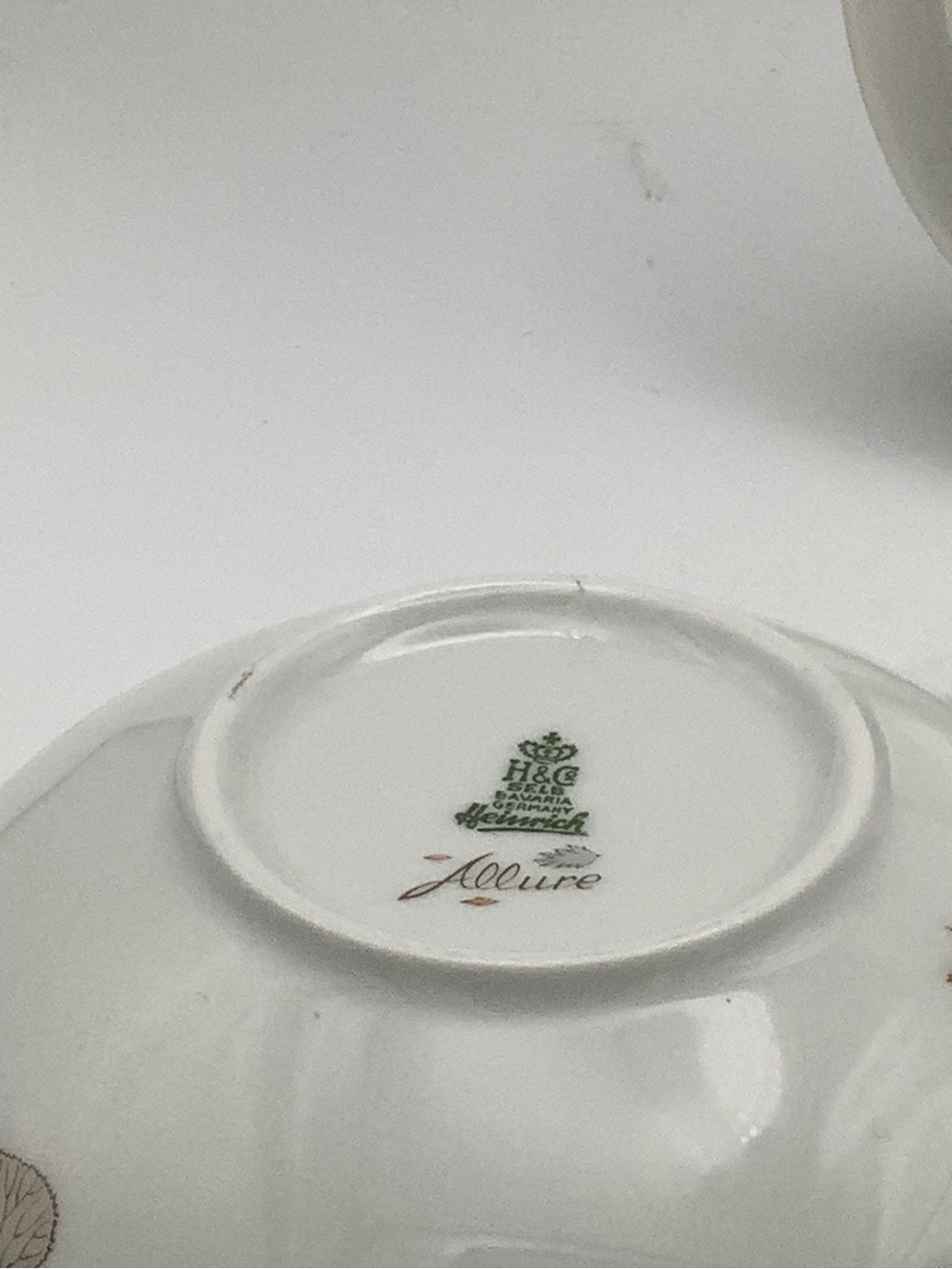 Vintage Heinrich & Co. Allure Bavarian Porcelain Leaf-Accent Serving Set - Picture 15 of 16